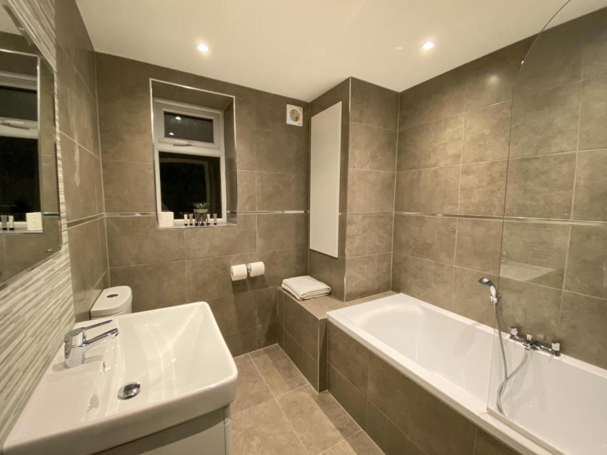 Eden Escapes Serviced Apartments Morecambe Extérieur photo